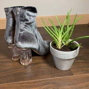 Charlotte Russe Glamour Velvet Heeled Boots Silver